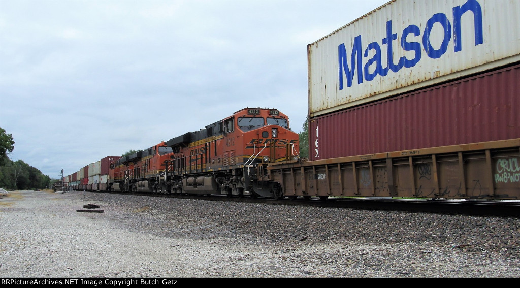 BNSF 4212